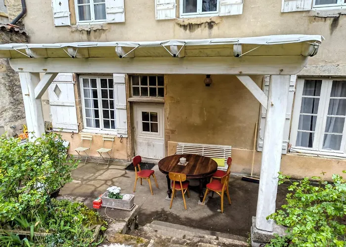 Maison Romane 1136